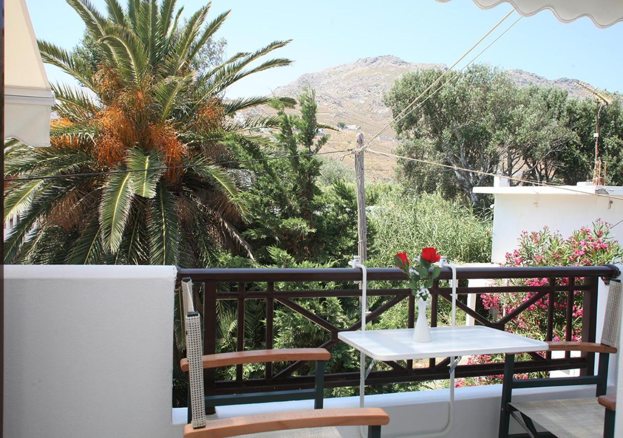 Aparthotel Pergola à Livadi  Extérieur photo