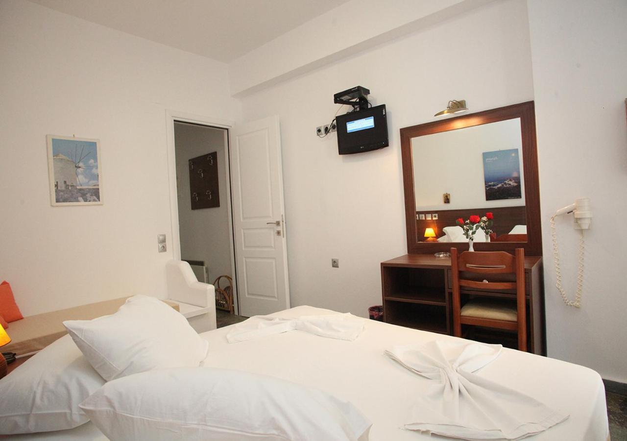 Aparthotel Pergola à Livadi  Extérieur photo