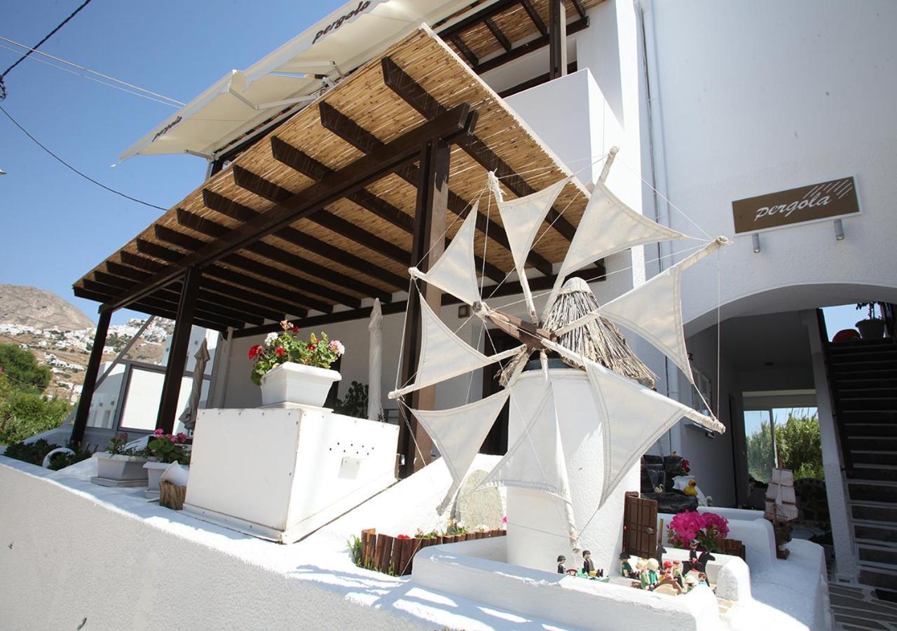 Aparthotel Pergola à Livadi  Extérieur photo