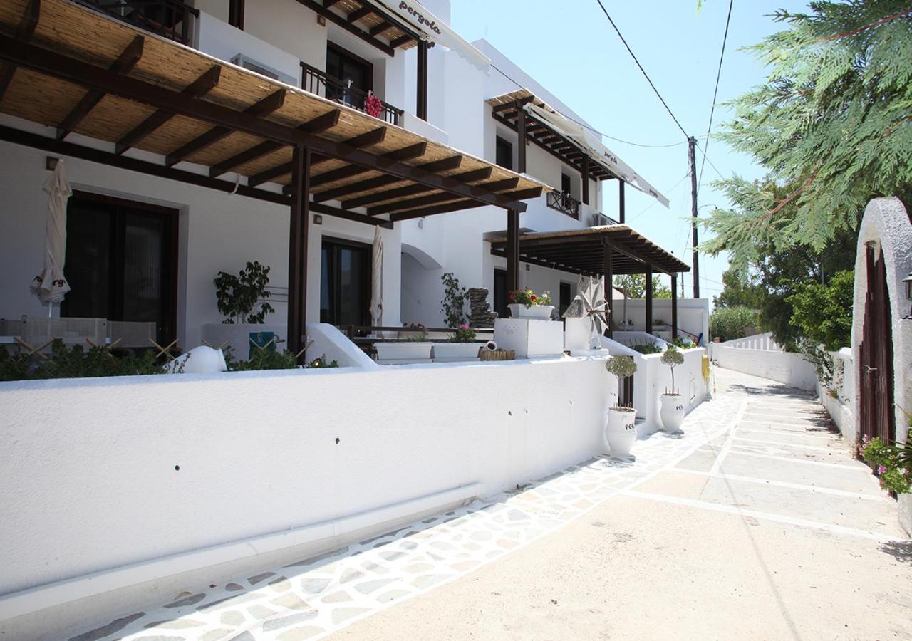 Aparthotel Pergola à Livadi  Extérieur photo