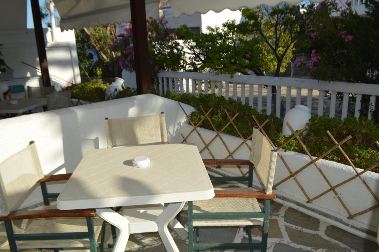 Aparthotel Pergola à Livadi  Extérieur photo