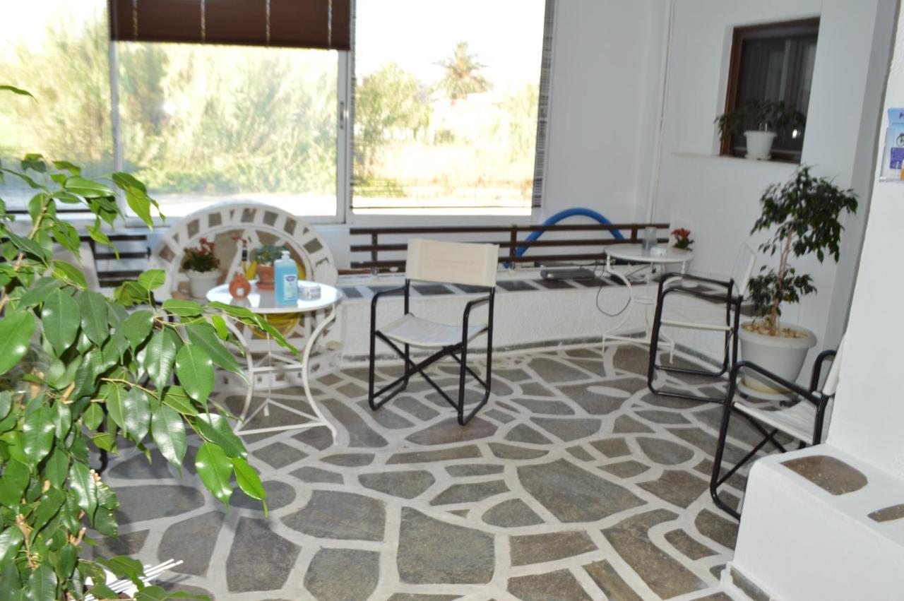 Aparthotel Pergola à Livadi  Extérieur photo